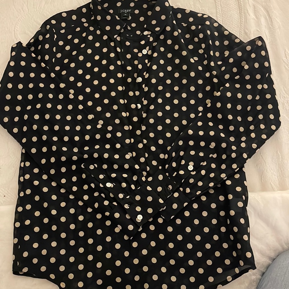 Classic J Crew  silk and Cotton polka dot pop over top. XS